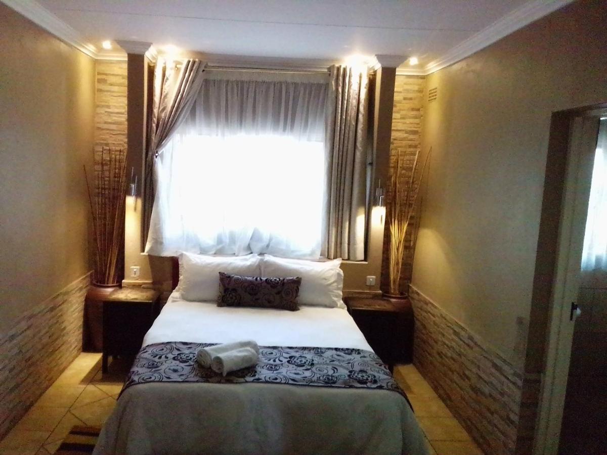 Ditsaleng Bed And Breakfast Vanderbijlpark Εξωτερικό φωτογραφία