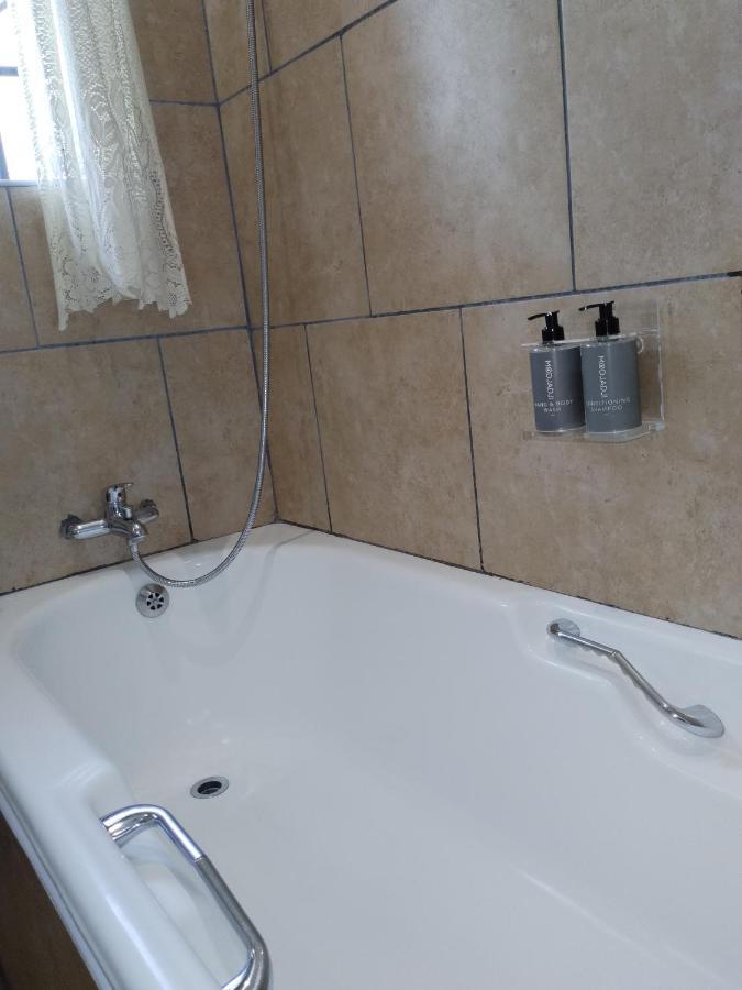Ditsaleng Bed And Breakfast Vanderbijlpark Εξωτερικό φωτογραφία