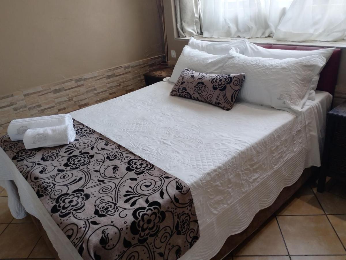 Ditsaleng Bed And Breakfast Vanderbijlpark Εξωτερικό φωτογραφία